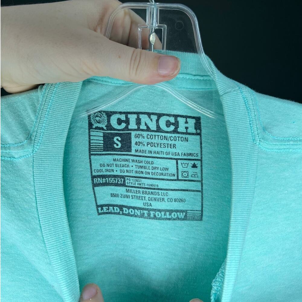 Cinch Women's Small Western Desert Graphic T-Shirt Blue - Picture 3 of 3